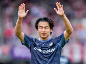 「あらゆる面で向上した」開幕４戦４発！ フェイエノールトのファン・ペルシ監督が上田綺世の好調理由を語る「ワタナベの加入はご褒美」