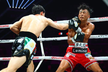 武居由樹　ＷＢＯ王座陥落に涙…那須川天心の〝スパーリングパートナー〟メディナにＴＫＯ負け