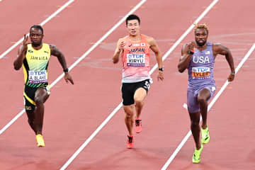 「揺れるような大歓声最高でした」100メートル予選敗退の桐生祥秀、400メートルリレーでの挽回誓う「今は前を向いて走るしかない」