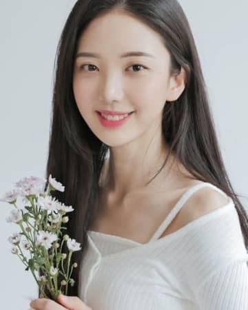 韓国女性気象キャスターの死からもうすぐ一年。兄が無念の思いを綴る