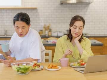 中国にはなぜ「専業主婦がいない」のか？ 日本人が驚く超個人主義社会なのに愛国心が強いワケ