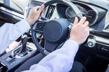 営業マンの“サボり術” 　外回り中に「雨降ってきた！洗濯物！」と帰宅、「週3〜4回はありますね」と語る男性