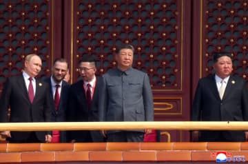 中国軍事パレード批判の余波…中国公安が狙う脱北女性
