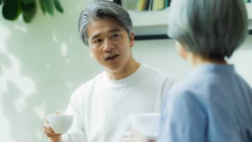 〈年収1,500万円〉〈退職金3,500万円〉の勝ち組でも…湾岸タワマン暮らしを襲う「インフレ地獄」。〈年金月32万円〉の老後資金が溶ける、68歳の絶望