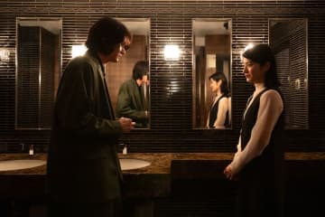 「生殖は人工授精」「恋は二次元」「性が消える時」「結婚も家族も消える」現代人の価値観を揺さぶる衝撃作『消滅世界』特報映像