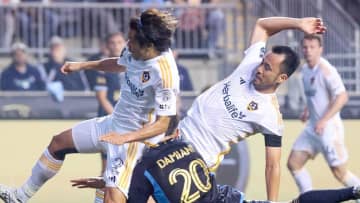 37歳と31歳の元日本代表コンビ、アメリカで初のアベックゴール！最下位の昨季全米王者を救う