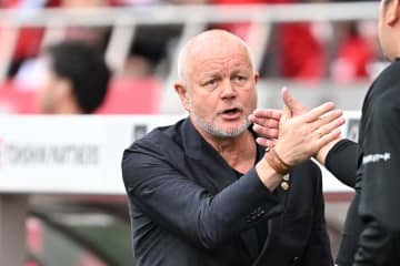 ヘグモ監督が母国強豪クラブと双方合意により契約解除