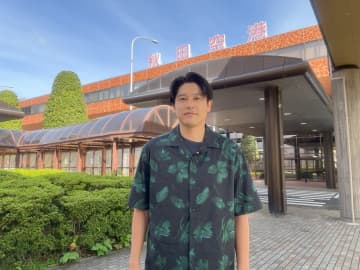 サッカー元日本代表・内田篤人が何でもかんでもサッカーに絡めてしまう『ダーツの旅』へ！地元の高校生にもガチ指導