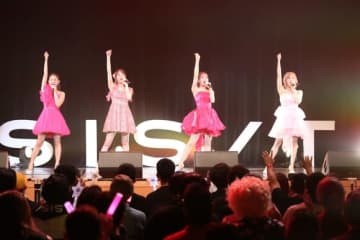 「トロット・ガールズ・ジャパン」から誕生したユニットsis、東名阪ツアーが大盛況！韓国トロットや昭和の歌謡曲を披露