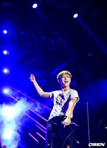 【PHOTO】日本のロックバンドも出演！チョ・スンヨン＆赤頬思春期ら「SOUND PLANET FESTIVAL」でステージ披露