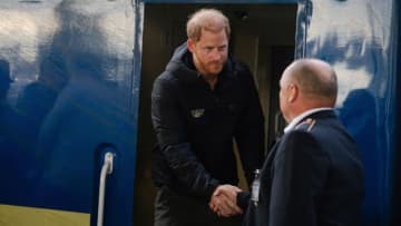 英ヘンリー王子、ウクライナを電撃訪問　負傷兵支援へ