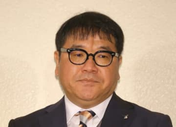 カンニング竹山、鮭を豪快に使った豪華な手作り弁当公開⇒「めっちゃセンスの良い配置」と反響