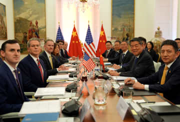 中米両国、マドリードで2日目の経済貿易会談