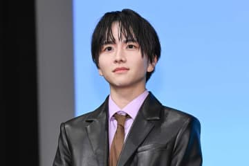 板垣李光人、衣装被りで大焦りの令和ロマン・くるまに笑顔「今日はペアルックで」