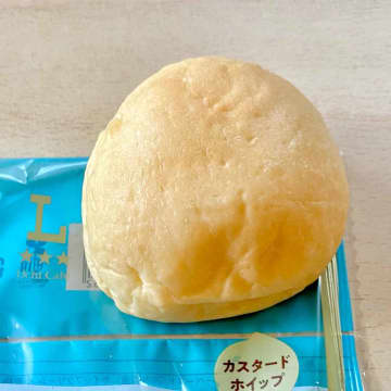 《新作》【ローソン】食べ逃したくない♡「冷しクリームパン」