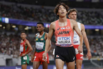 世界陸上、3障三浦は8位入賞　デュプランティスが世界新