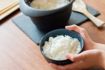 そろそろ新米の季節。英語「scoop rice」の意味って？