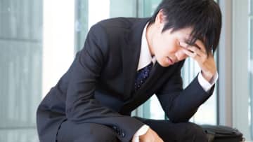 「税金で食ってるくせに！」利用者の罵声で心が折れた〈30歳市役所職員〉。月収37万円の知られざる地獄