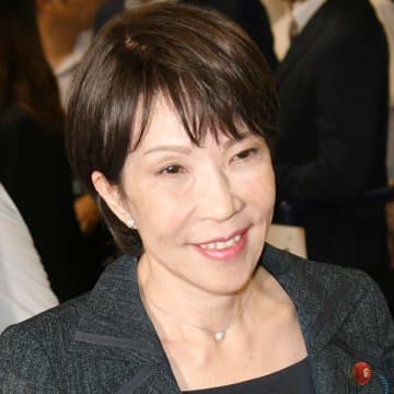 高市早苗氏が必死のイメチェン！「裏金議員隠し」と「ほんわかメーク」で打倒進次郎氏にメラメラ