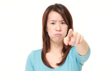 『言葉遣いが悪い人』が言いがちなワード4選　どのようなデメリットがある？