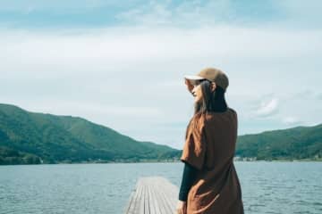 初対面のキャンパーとの適切な距離感は？女子ソロならではの付き合い方を紹介