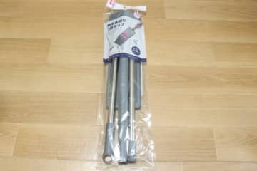 ダイソーで今大バズり中！直接手で触れなくて良いって便利すぎる…♡700円のお掃除グッズ