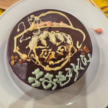 ワンピース作者・尾田栄一郎がチョコペンで描いたルフィ…ミセス大森元貴への誕生日ケーキに「最高過ぎます」の声も