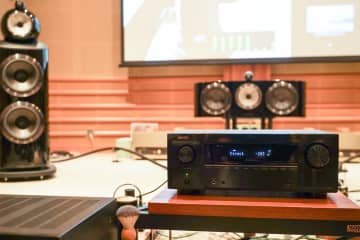【ミニレビュー】実はチューナーレス化がポイント!? デノン新AVアンプ「AVC-X2850H」の進化を聴いた