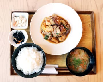 エバラ食品「おろしのたれ」 ミツハシライスとコラボの限定メニュー
