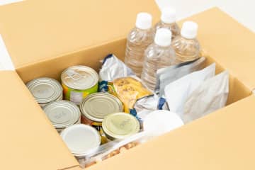 【防災のプロが教える】最低限、揃えるべき備蓄品リストと非常時に役立つ最新ポイント