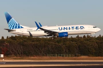 火災警報センサー誤作動か？ ユナイテッド航空機、関空へ緊急着陸の原因調査