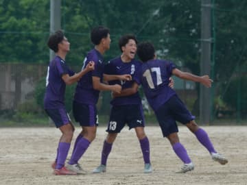 バスケ部、クッキング部などと兼部している選手も多い合同チームが埼玉決勝T王手　「互いにリスペクトしてやっている」
