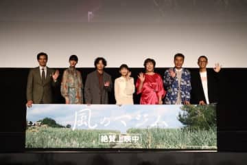 「私はエゴサーチ魔です！」伊藤沙莉、舞台挨拶で本音トークに会場爆笑