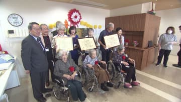 【敬老の日】「100歳以上が全国3番目」5000人超の北海道―“300点のパーフェクト”目指す夫婦最高齢ボウラー＆おしゃべり大好き4姉妹＆漬物はお任せ！道内最高齢111歳の女性に聞いた『長寿の秘訣』は