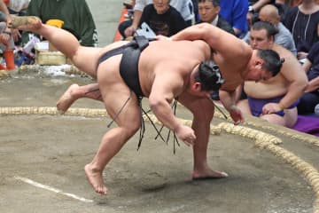 【秋場所】豊昇龍が立ち合いの〝変化〟で３連勝「集中していきました。しっかりできた」