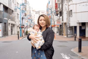 「女性同士の妊活や子育ての難しさを知って欲しい」。4組の同性カップルに密着取材したドキュメンタリー映画「ふたりのまま」長村さと子監督インタビュー