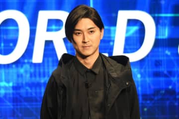 松田翔太、秋元梢と“5年のぶり”ツーショットで見せた“夫婦愛”別居＆不仲報道乗り越えさせた“内面の変化”