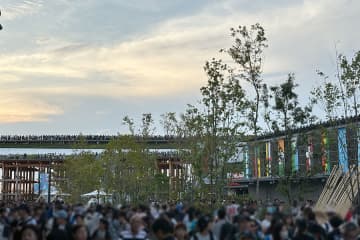 万博１５日（祝・月）の一般入場者数は１９万９千人、今日のイベントは？