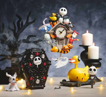 「ナイトメアー・ビフォア・クリスマス」ジャック達とゾクゾクするハロウィンを楽しもう♪ ぬいぐるみやアパレル、ホテルライクなホーム雑貨も