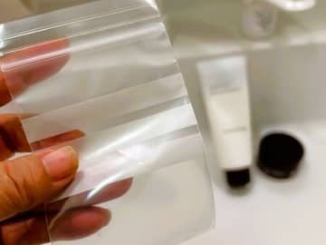 【旅行・スキンケア】小さなビニール袋でいいんじゃない？