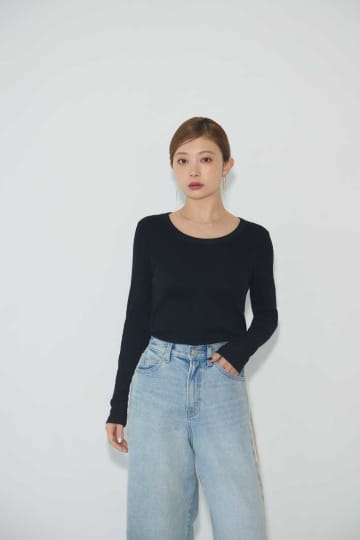 BAMBI WATERの新作♡カップ付き長袖トップスで叶う美シルエット