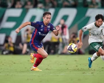 ５度目のW杯出場を目ざす39歳「順調に仕上がってきてるな」。Jトップのデータを記録。本田圭佑は「流石」と感心「まだまだいけるやろ」