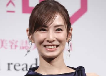 北川景子、菊地亜美とのツーショット公開「話が面白すぎ」「お迎えで解散」