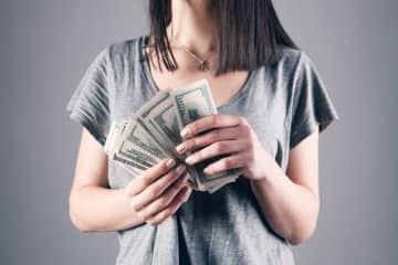 一人暮らしデビューで「お金が足りない…」を防ぐ！安心して暮らすための3つの基本ルール