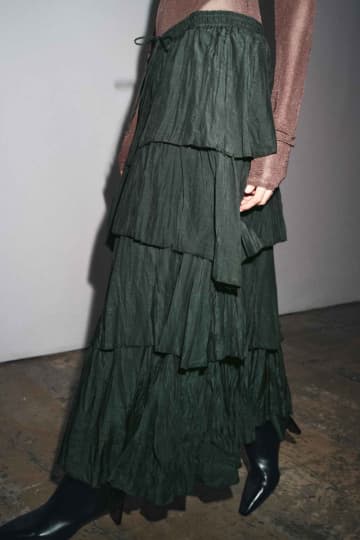 【ZARA】40・50代に推せる♡ 「キレイ見えスカート」