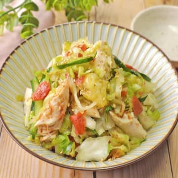 【キャベツはこうやって食べてみて】「箸休めにぴったり」「冷蔵庫にあって助かった〜」火を使わずに作れる簡単副菜レシピ