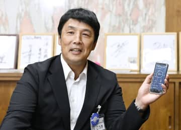 スマホ１日２時間？「なぜ役所が決める」「憲法違反では」批判多数の条例、市長の意図は　不登校、乳幼児健診、家族の時間…憂う現状と、変えたい光景