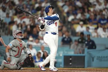 大谷0封＆50号HRも台無し　ロバーツ監督苦言「（救援は）自信がない」「電話鳴れば自分の投球を」