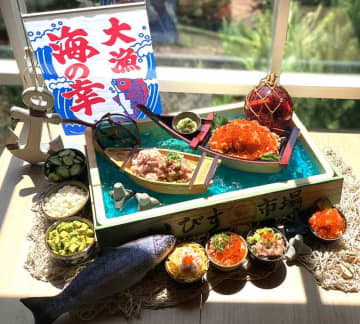 秋冬限定！サーモン＆いくら丼フェア開催　カニのほぐし身やマグロのたたきで豪華な三種盛りも楽しめちゃう♪　イビススタイルズ東京ベイ（浦安市）
