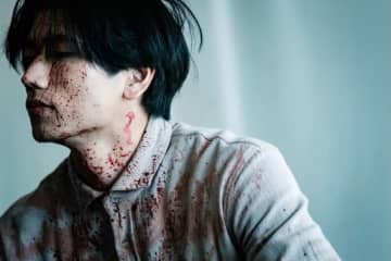 人体で椅子を作るR18ハードコア・スラッシャー『インコンプリート・チェアーズ』2026年1月公開決定！